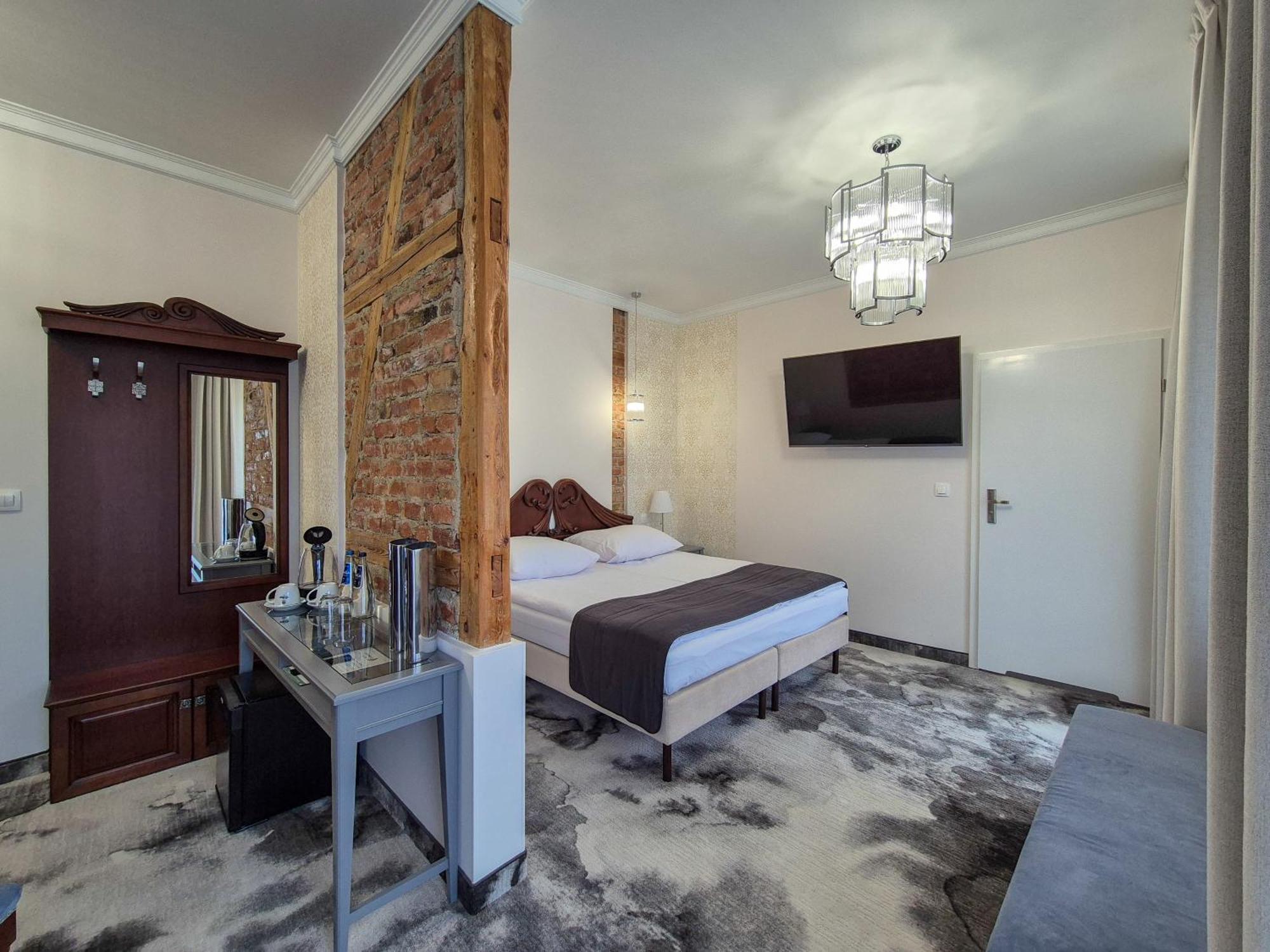 Monaco Ville Wellness 米兹多洛杰 外观 照片