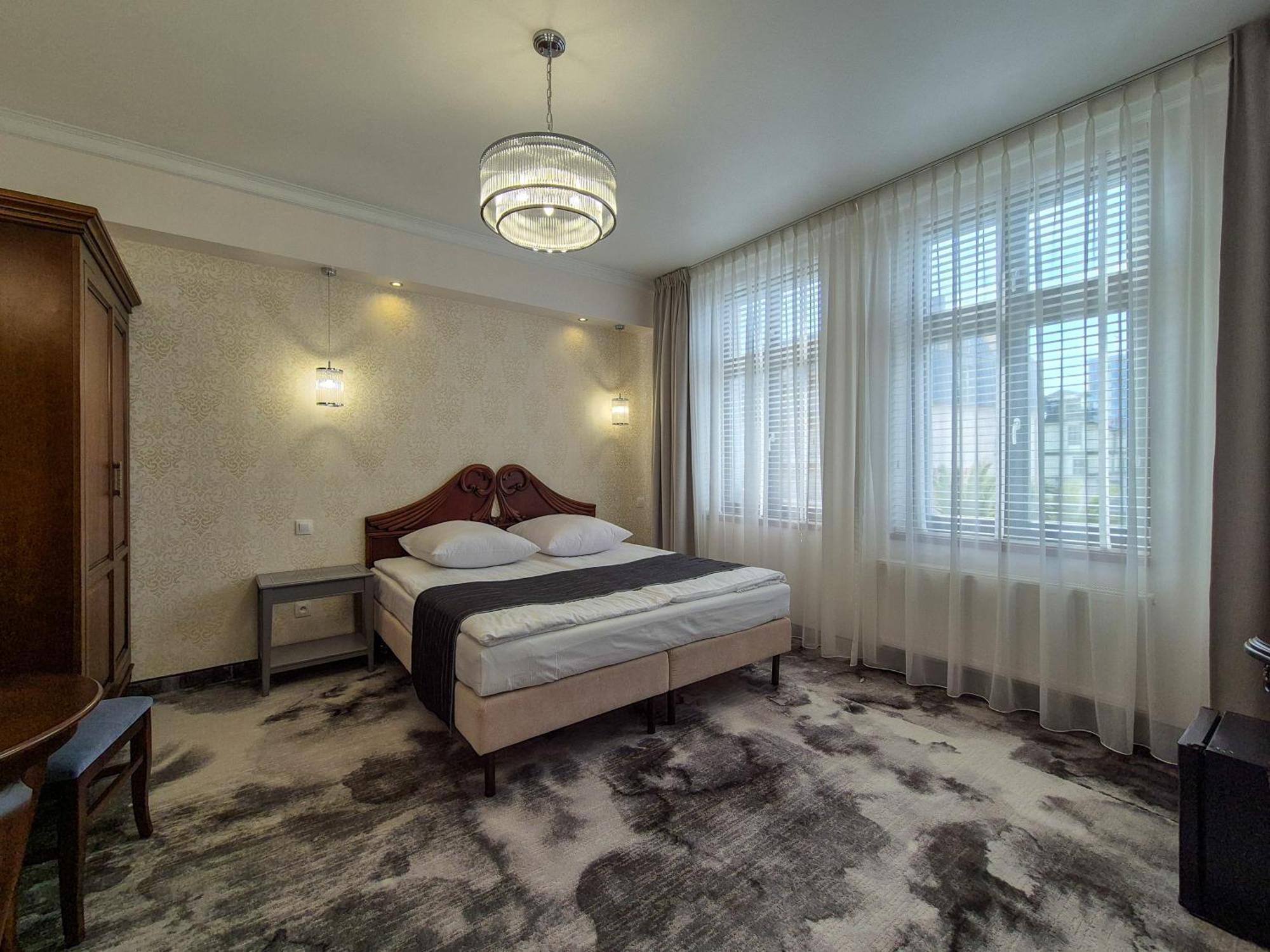 Monaco Ville Wellness 米兹多洛杰 外观 照片